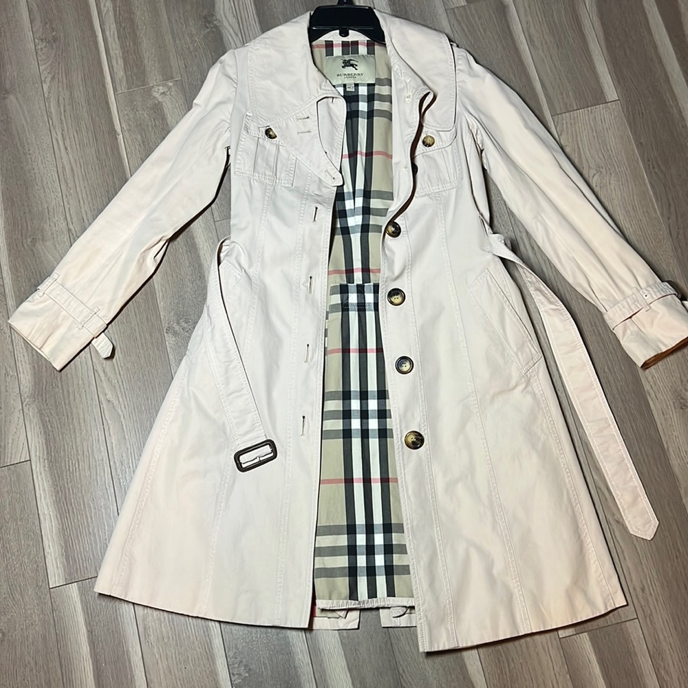 Burberry Light Trench Coat